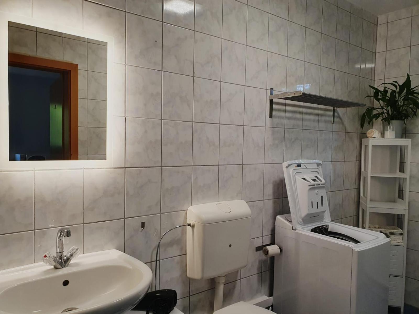 Ferienwohnung Lug Ngoại thất bức ảnh