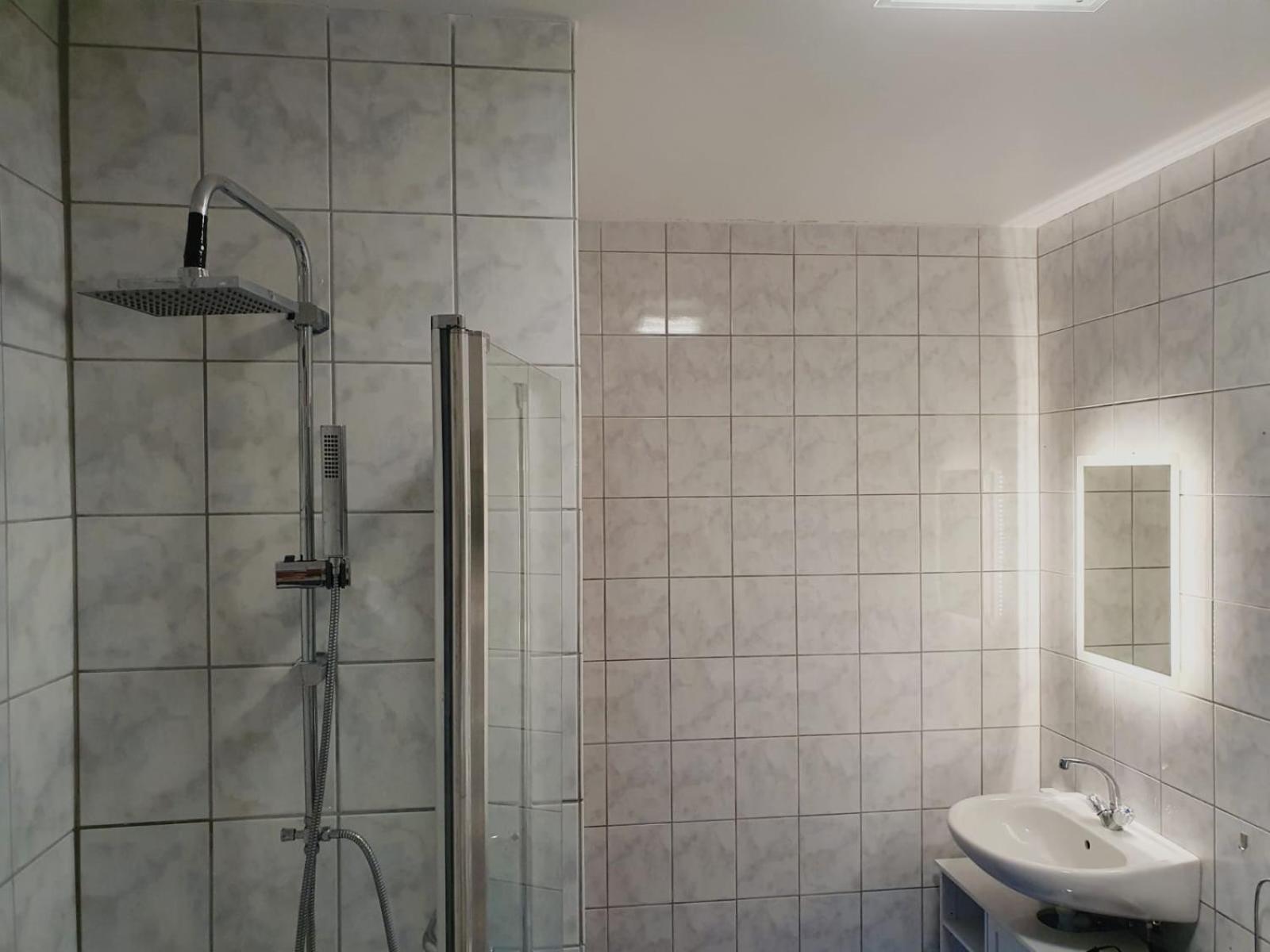 Ferienwohnung Lug Ngoại thất bức ảnh