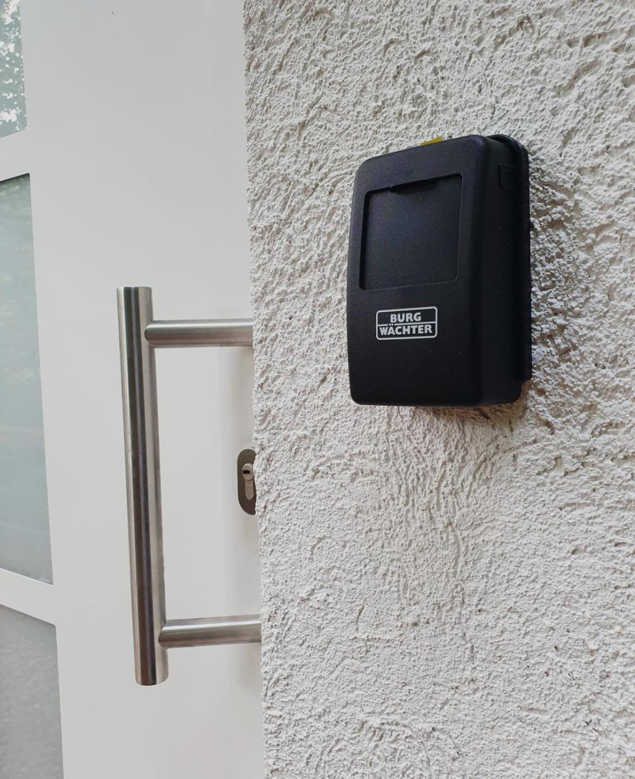 Ferienwohnung Lug Ngoại thất bức ảnh